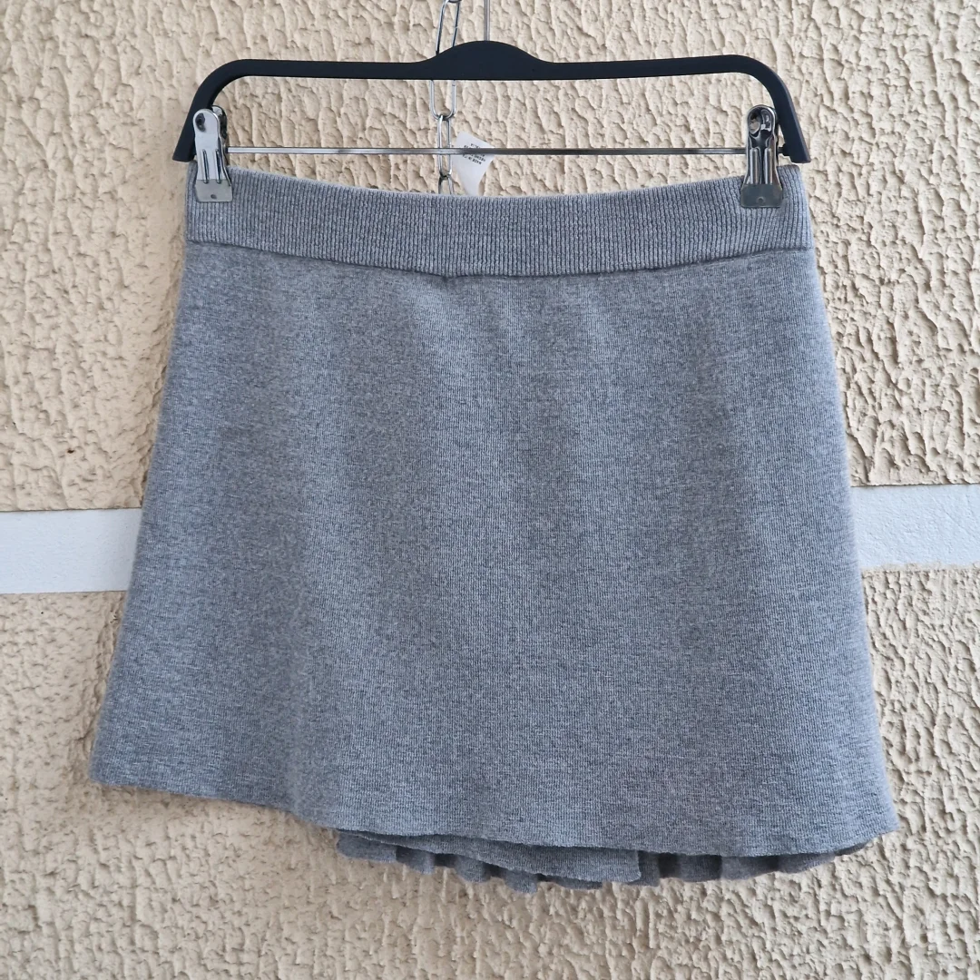 Vunena suknja Stefanel M