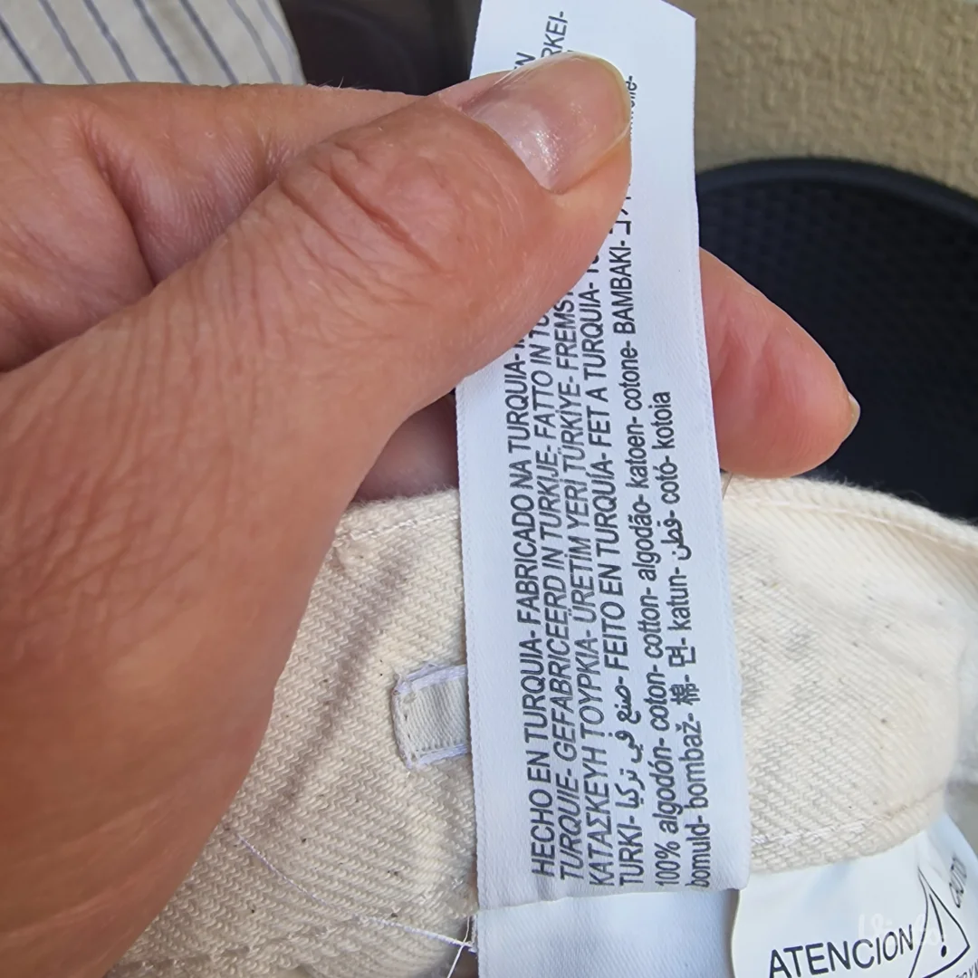 Farmerke Massimo Dutti 38 Novo