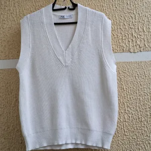 Prsluk Zara S oversaze