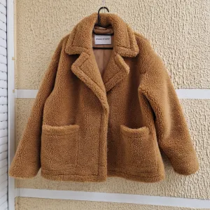 Bunda kaput sa vunom Stand Studio 38 oversaze original