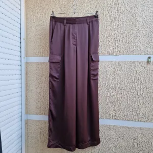 Satenski pantalone širokih nogovica Ba&Sh 40