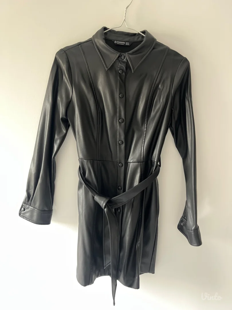 Crna stradivarius haljina