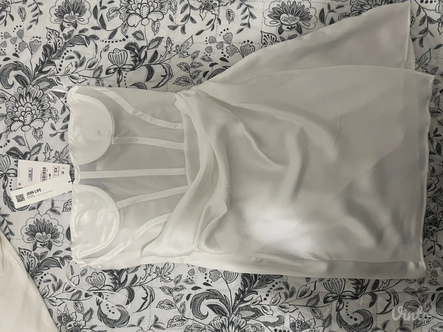 Bela zenska haljina Zara XS