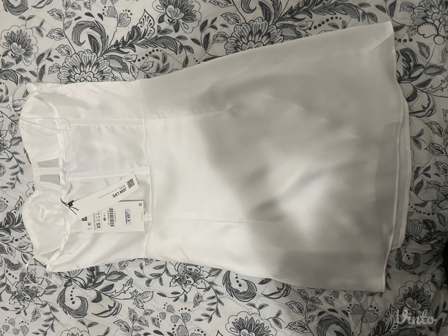 Bela zenska haljina Zara XS