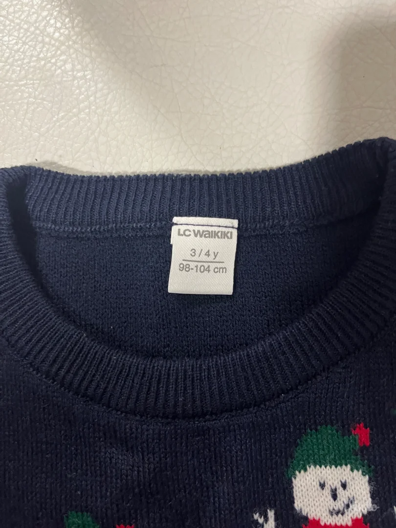 Novogodisnji dzemper za decu