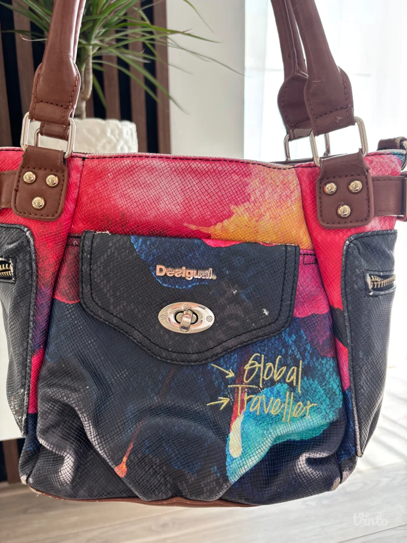 ORIGINAL Desigual torba – Global Traveller (Oštećene ručke)