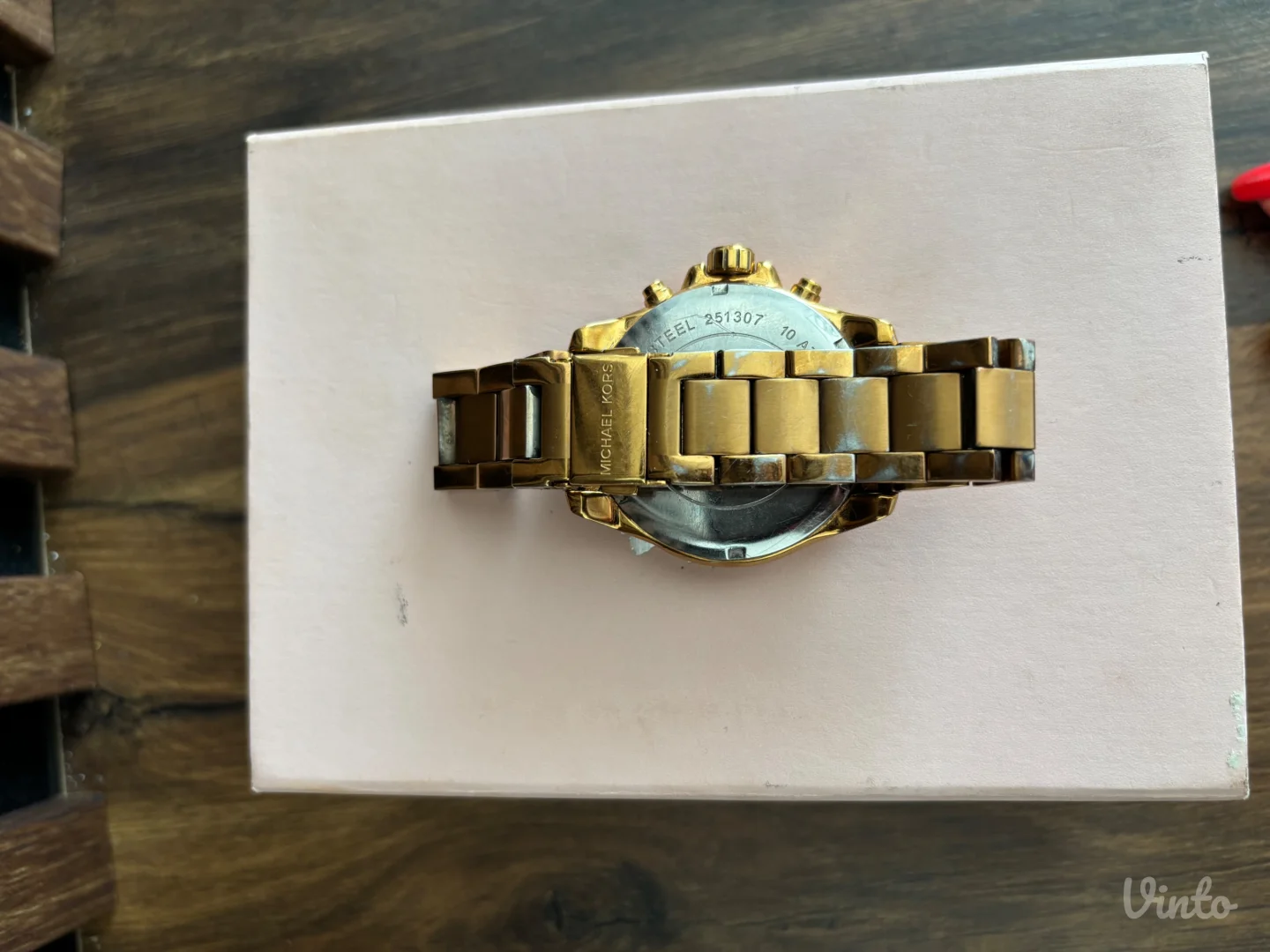 Sat Michael Kors