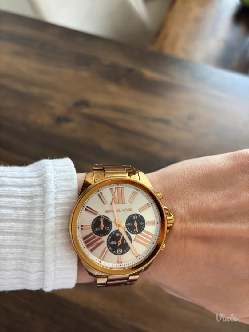 Sat Michael Kors