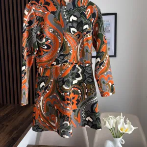 Zara retro mini haljina sa printom (Kao nova)