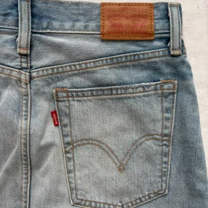LEVI'S teksas suknja - Odlično stanje!
