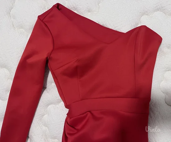 Sanya design haljina, jednom nosena