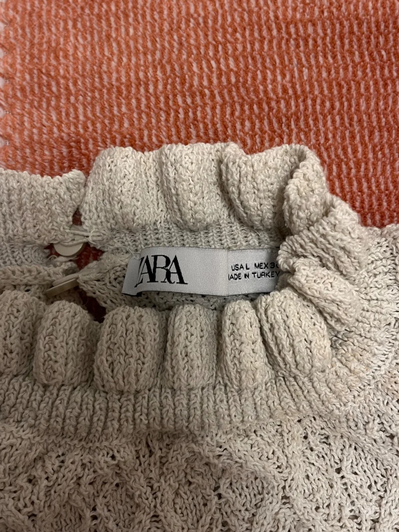 Zara dzemper velicina S-M