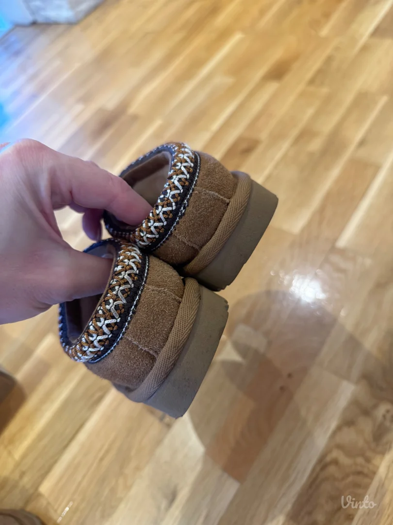 UGG Tasman II - Dečije 23.5