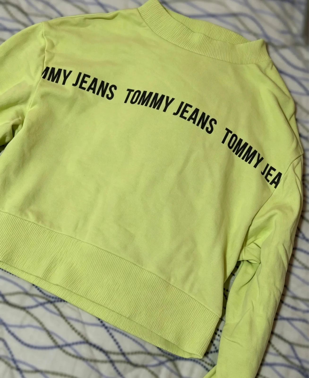 Tommy Jeans crop top duks