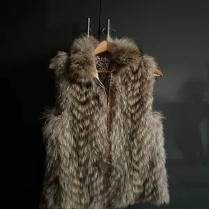 Prsluk prirodno krzno lisice