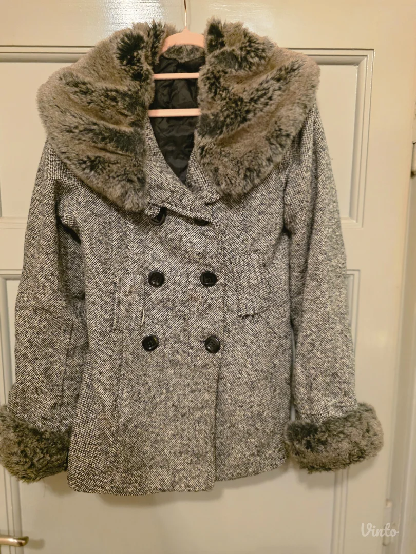 Topla zimska jakna bundica