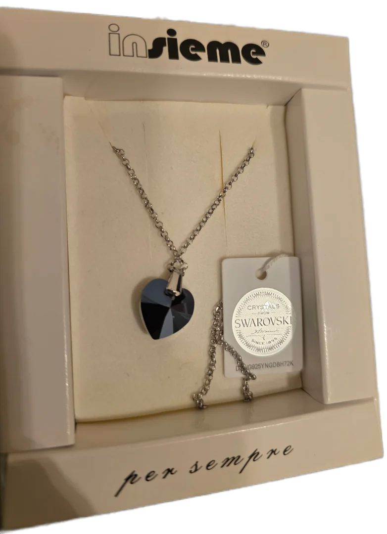 Srebrna ogrlica nova sa Swarovski priveskom