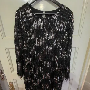 Zara Haljina broj 44