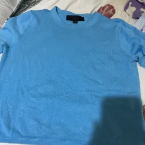 Zara dzemperic kratkih rukava