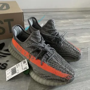 Adidas yeezy boost 350 v2