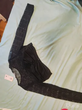 Novi crni čipkasti top
