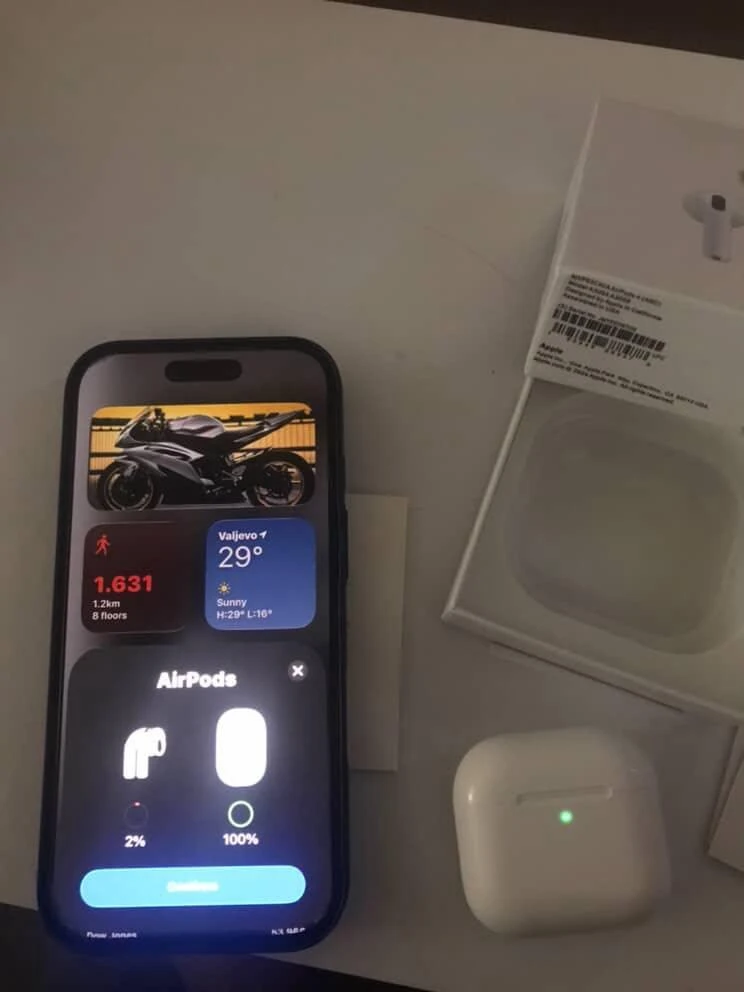 AirPods 2 pro i AirPods air 4