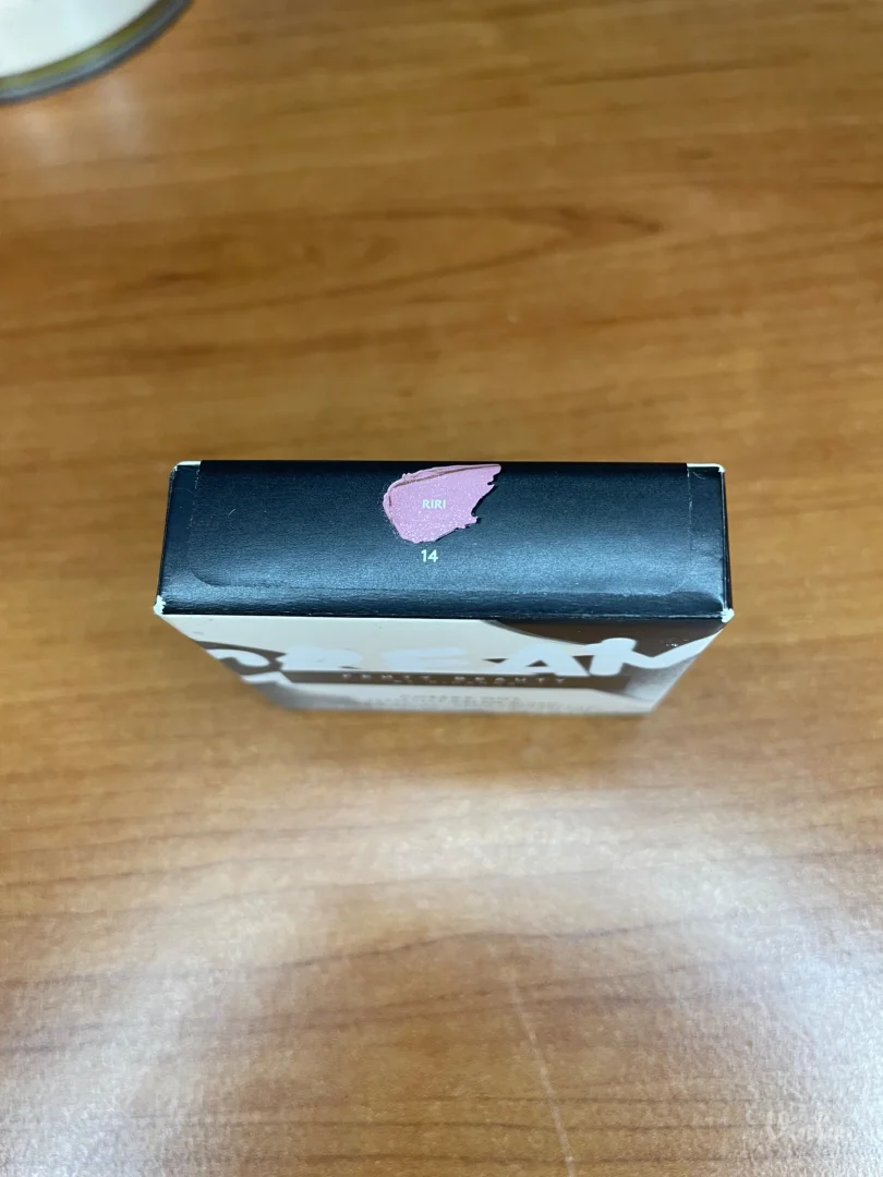 Fenty Beauty Cheeks Out Freestyle Cream Blush