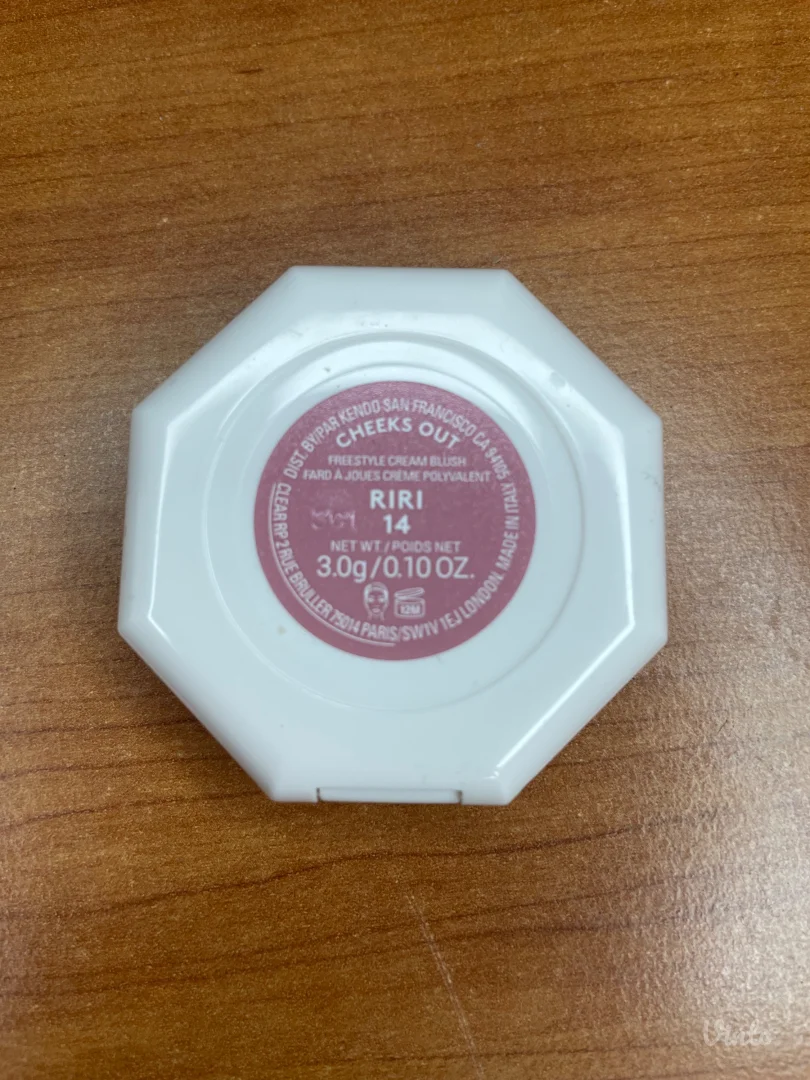 Fenty Beauty Cheeks Out Freestyle Cream Blush