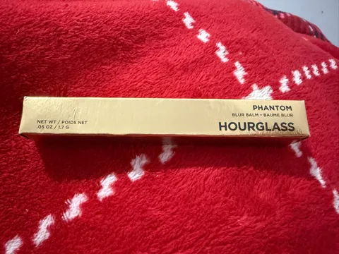 Phantom Hourglass Blur Balm