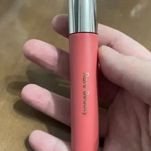 Soft pinch tinted lip oil Rare beauty