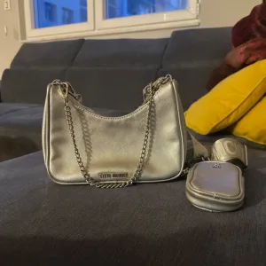 Steve madden torba