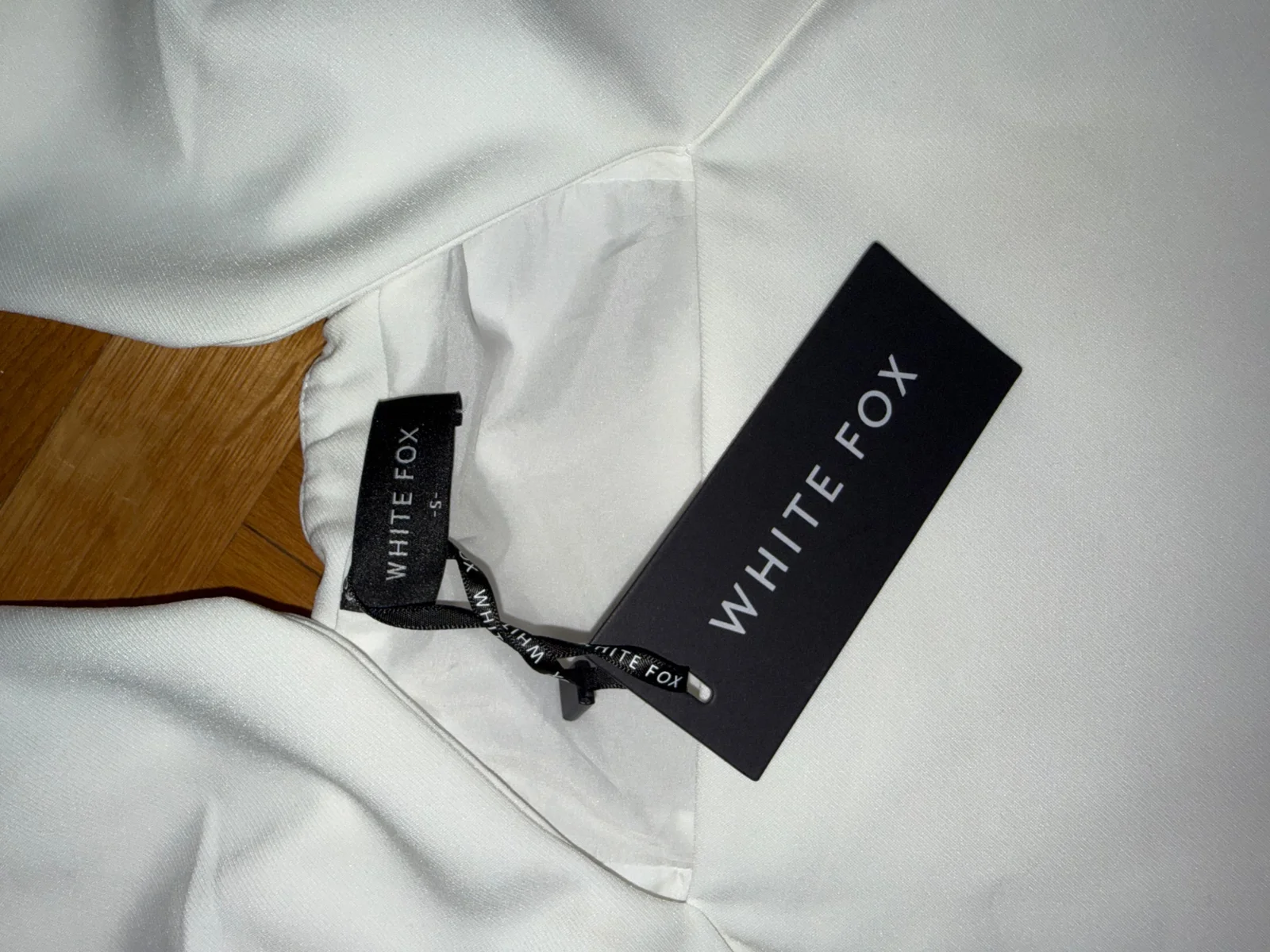 WHITE FOX TOP / majica S veličina