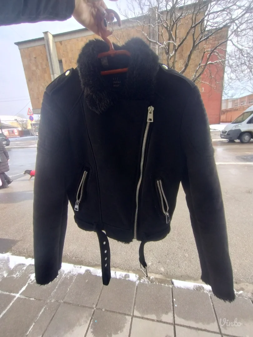 Zara jakna - monton xs