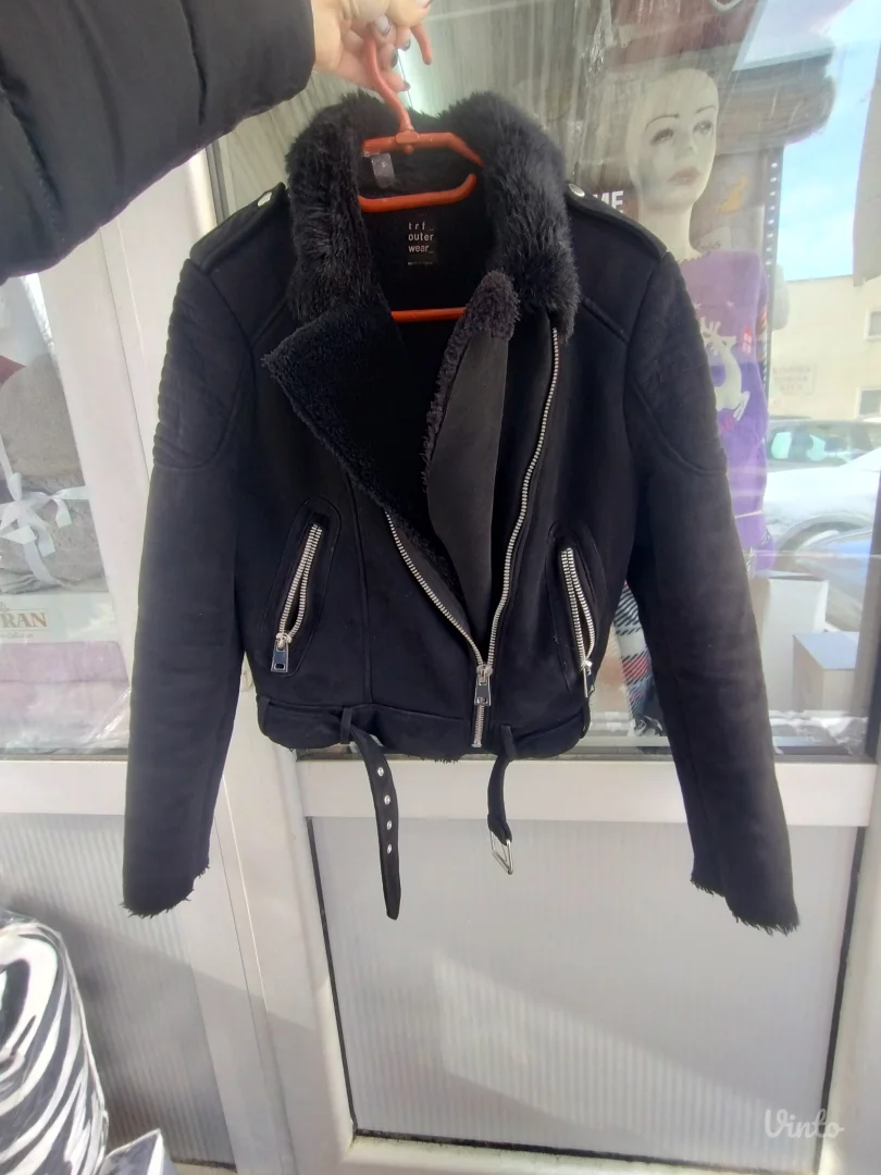 Zara jakna - monton xs