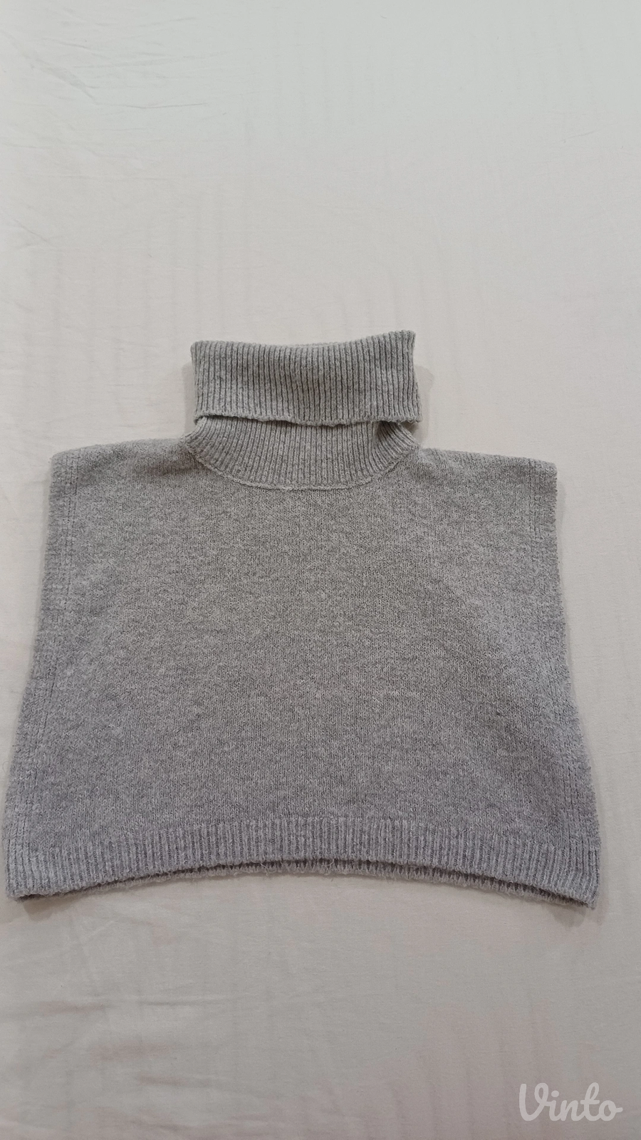 crop top džemper