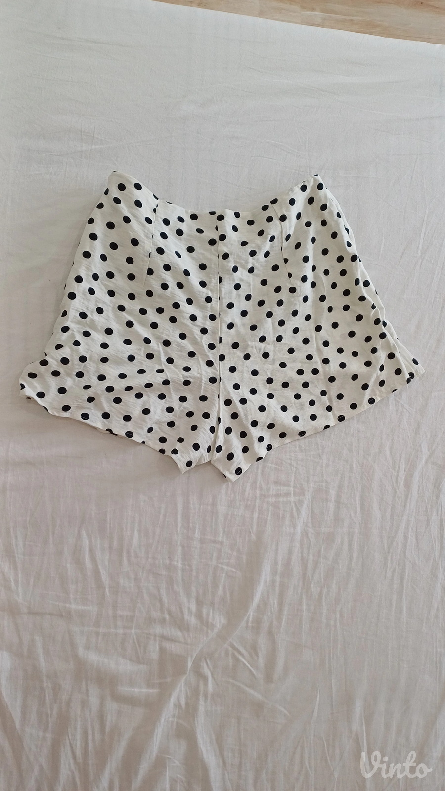 NOV skort