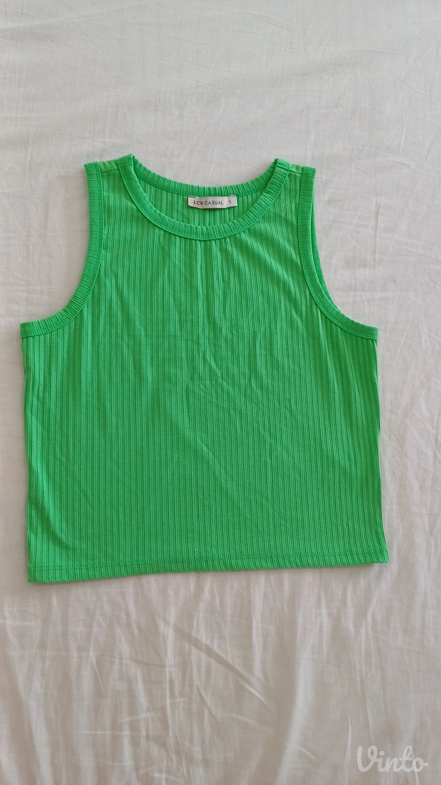 crop top