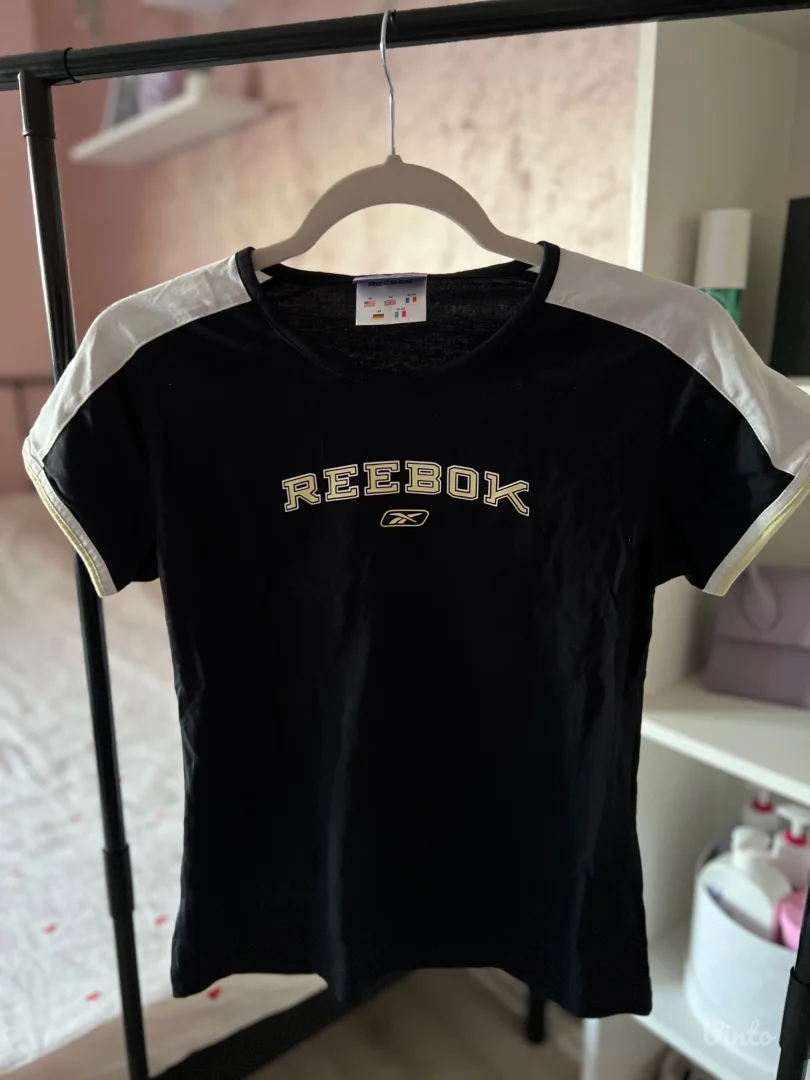 Reebok vintage crna majičica
