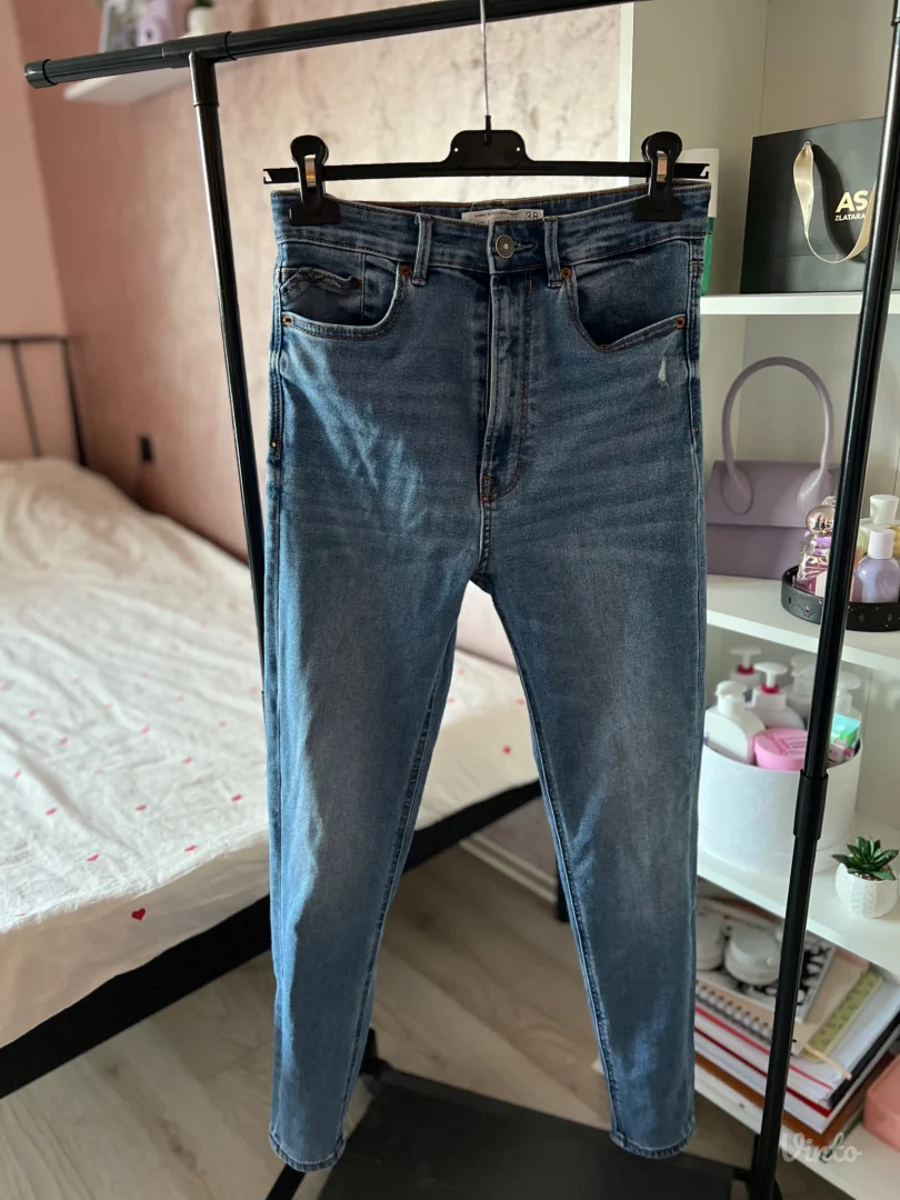 Stradivarius skinny jeans