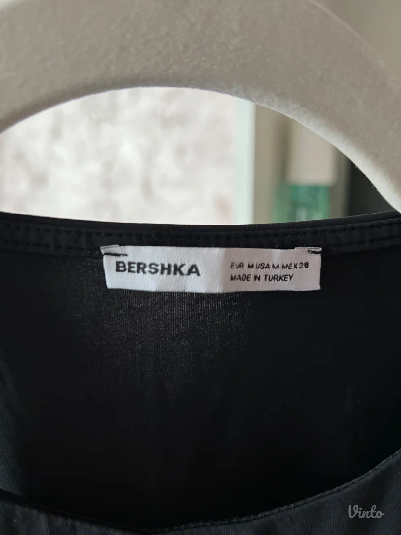 Bershka crni bodi