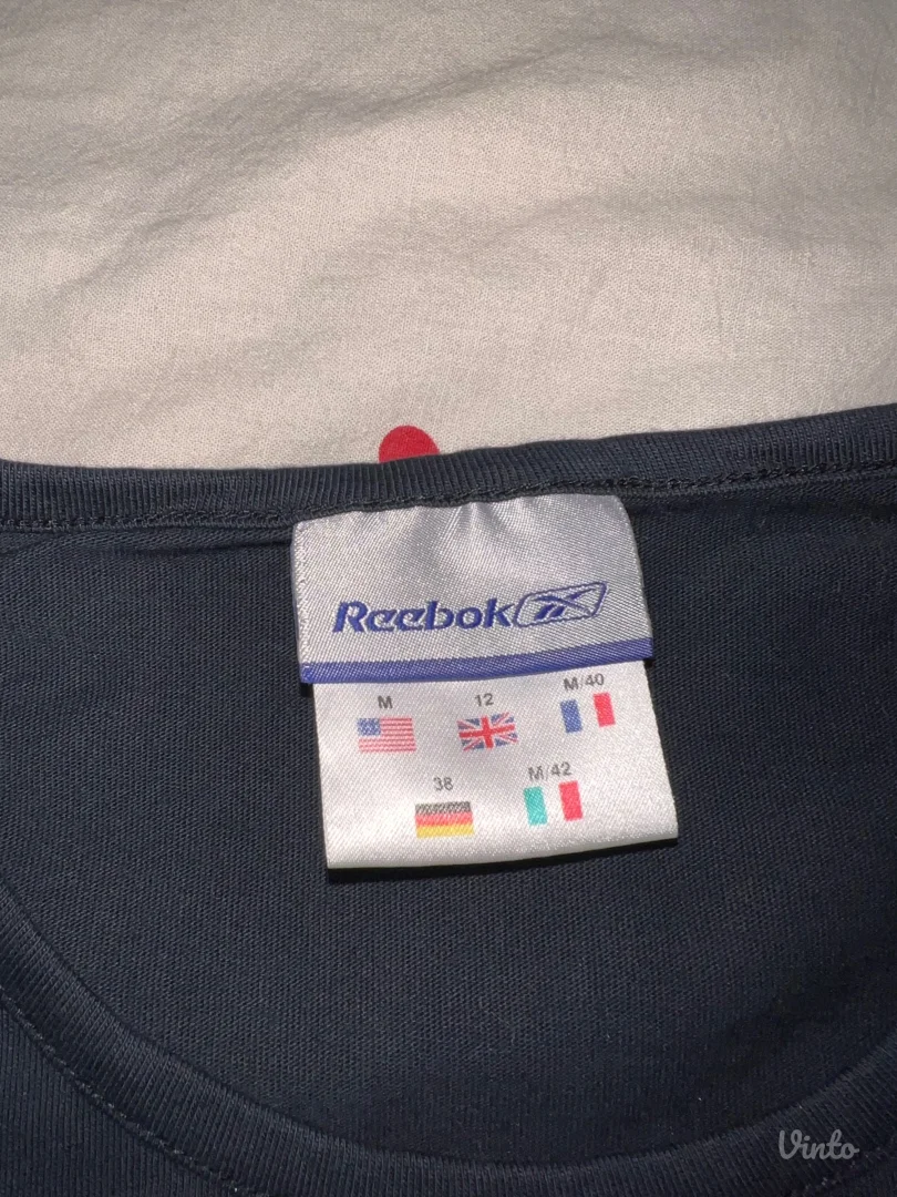 Reebok vintage crna majičica