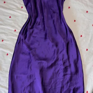 C&A satin dress