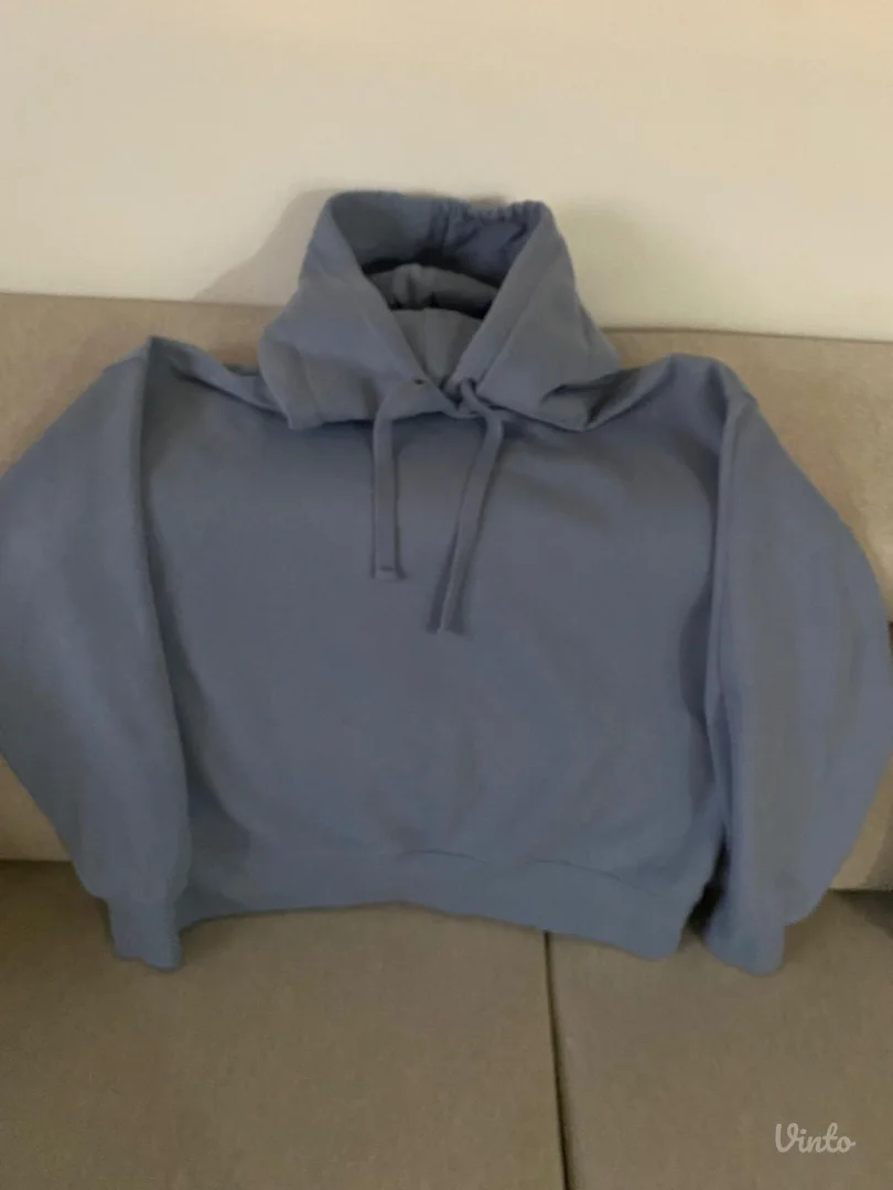 Zara zenski duks, u odlicnom stanju 900din M velicina