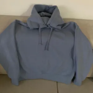 Zara zenski duks, u odlicnom stanju 900din M velicina