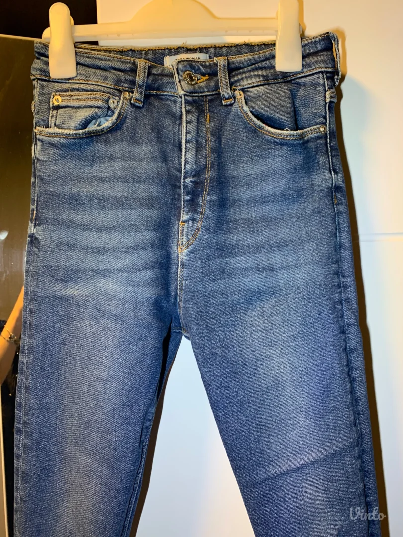 Zara - ženske farmerke