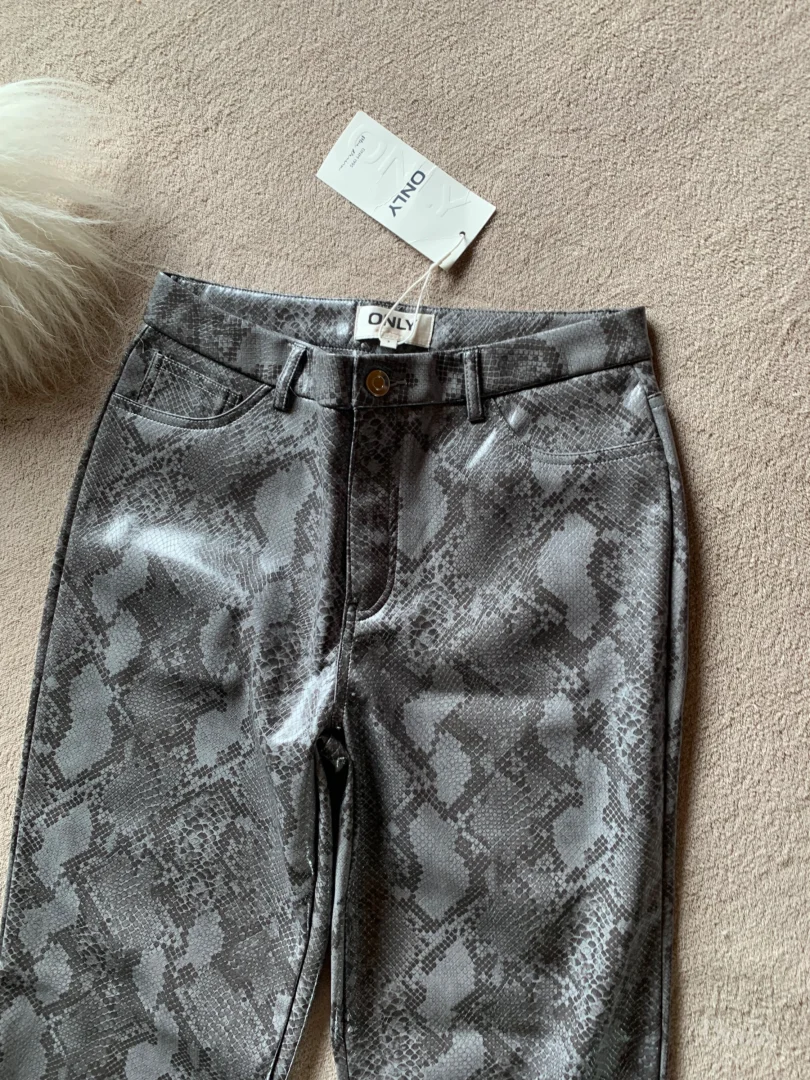 Only - kožne pantalone