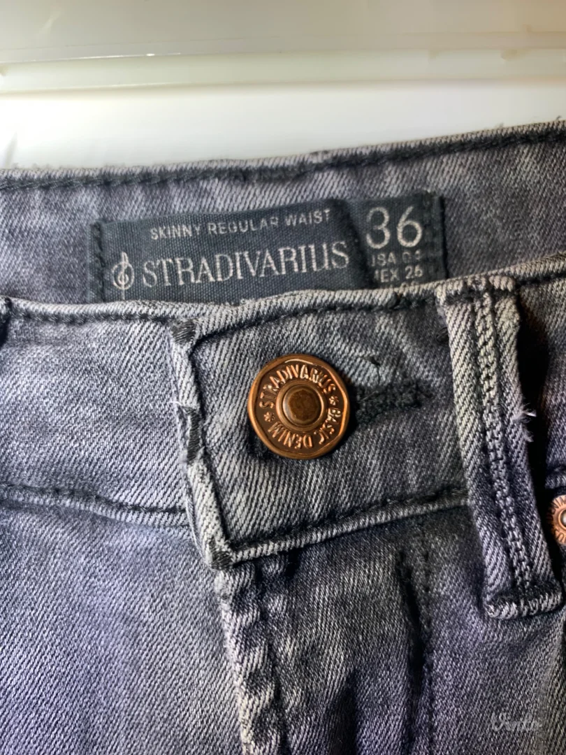 Stradivarius - ženske farmerke