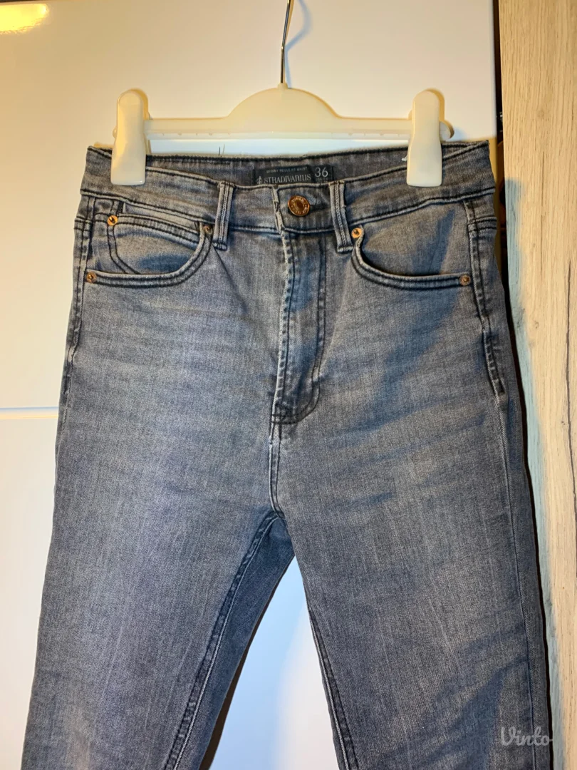 Stradivarius - ženske farmerke