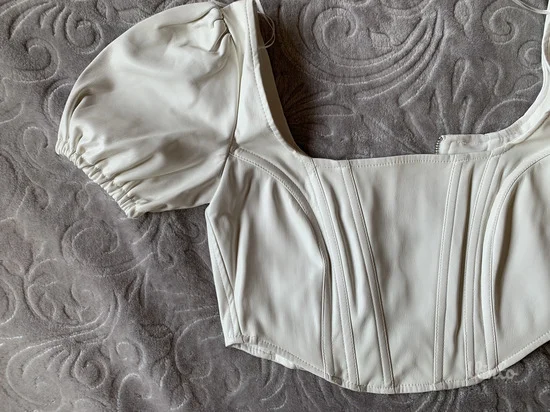 Bershka - beli korset