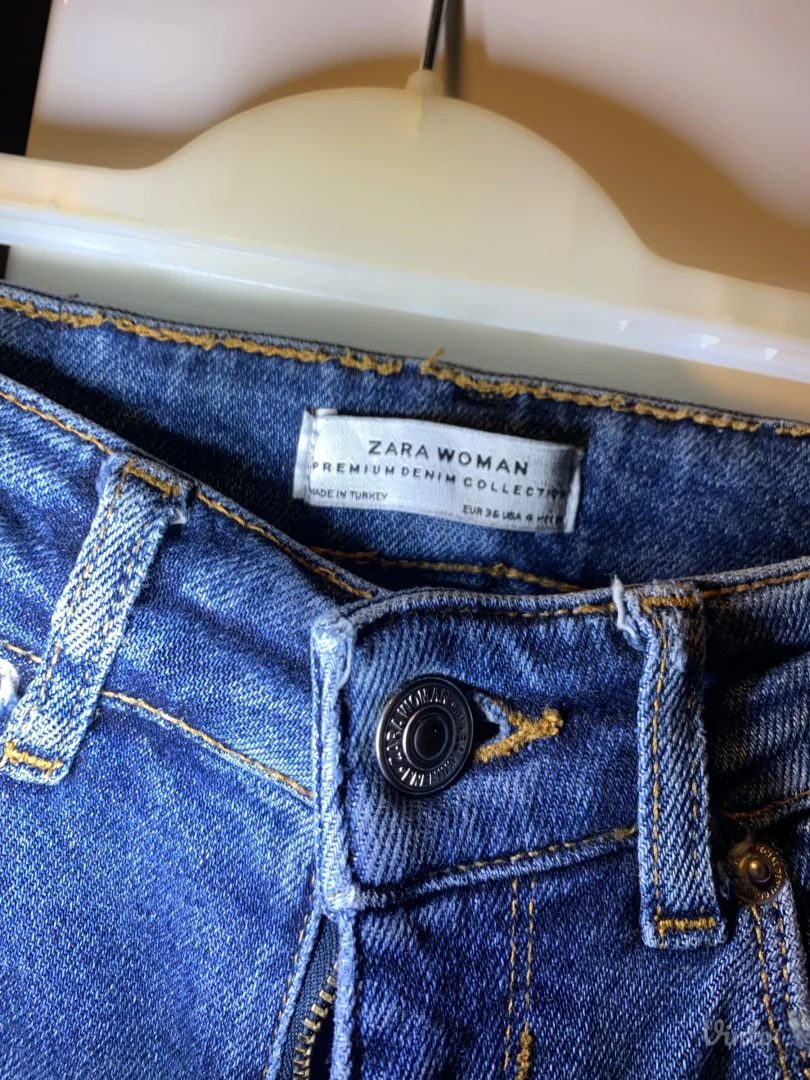 Zara - ženske farmerke